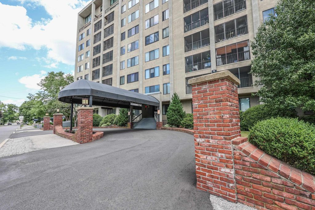 Photo of 55 River Road #9F, Manchester, NH 03104 (MLS # 5064229)