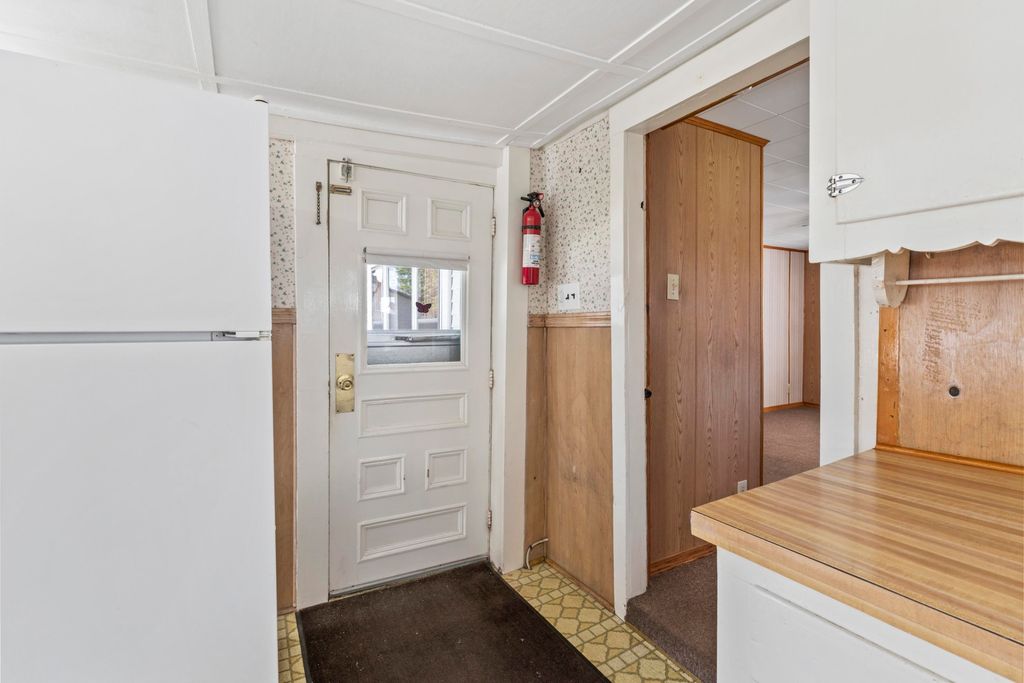 Photo of 393 Wadleigh Falls Road, Newmarket, NH 03857 (MLS # 5085737)
