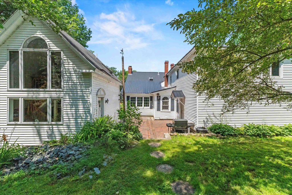 Photo of 592 State Route 2, Shelburne, NH 03581 (MLS # 5052122)