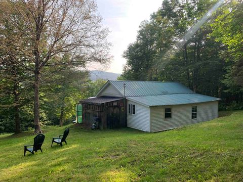 19 Cooke Road Stewartstown NH 03597