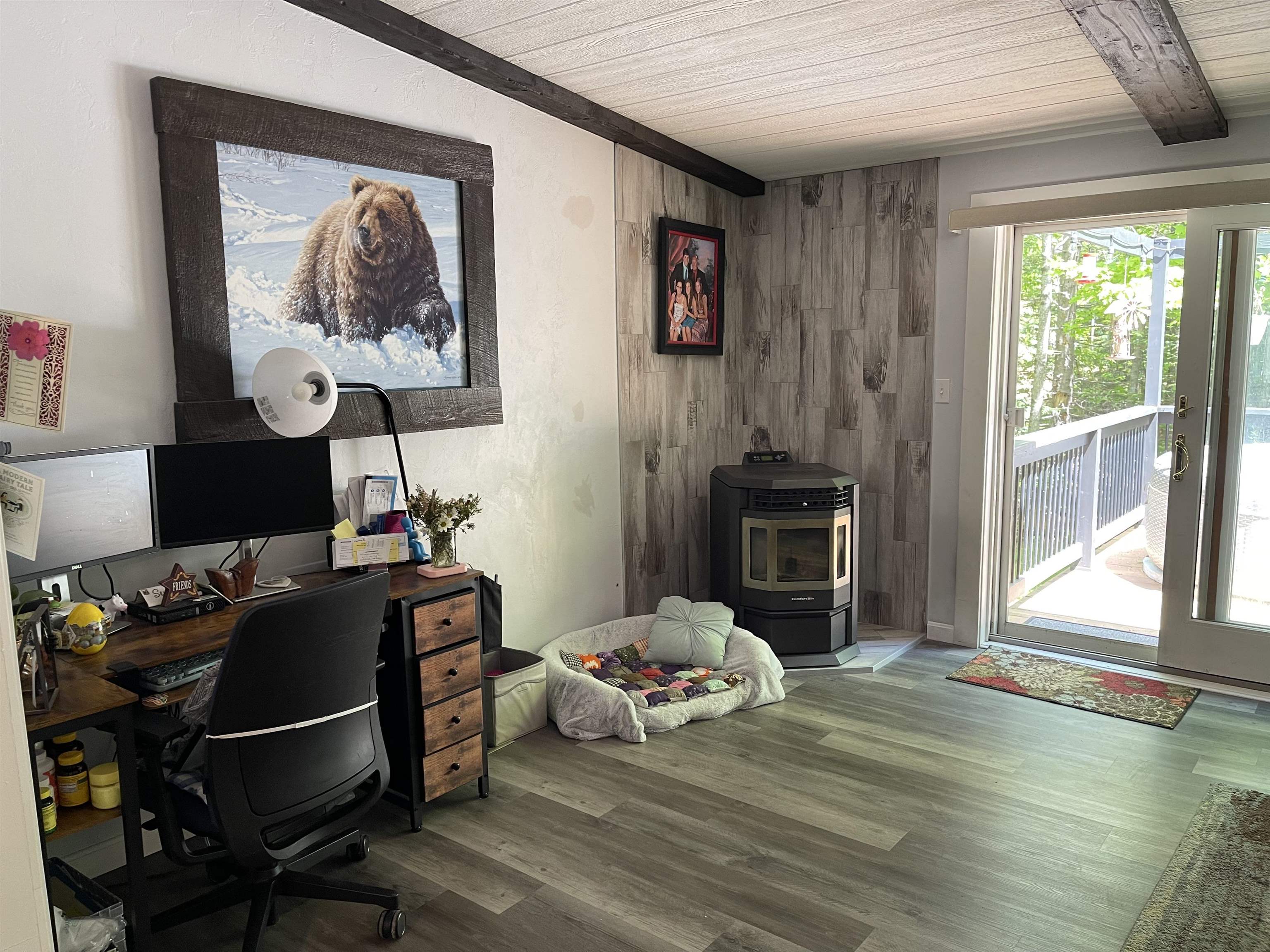 Canaan, New Hampshire 03741, United States, 3 Bedrooms Bedrooms, ,2 BathroomsBathrooms,Residential,Active,162633