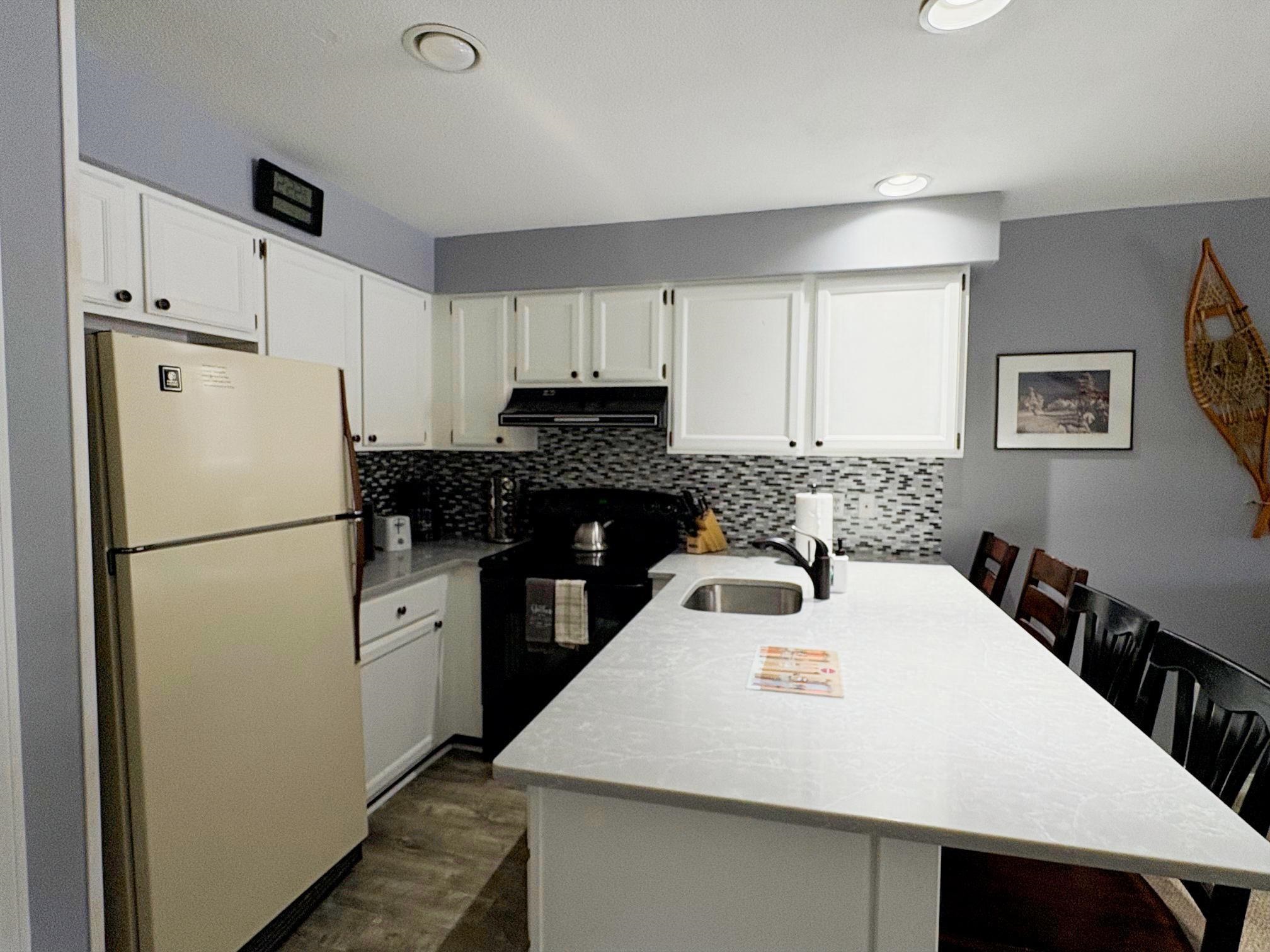 73 Alpine Drive C-403