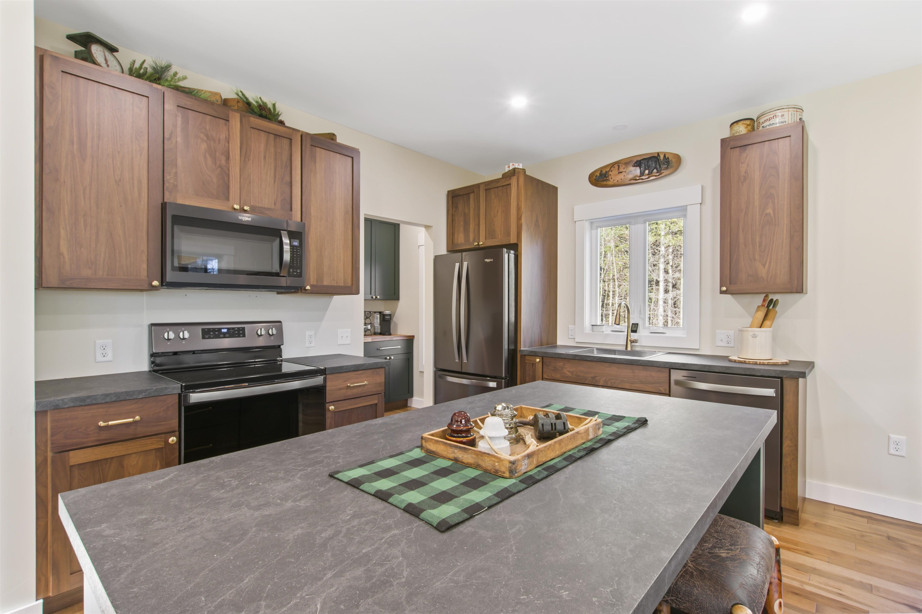 131 Mountain View Road