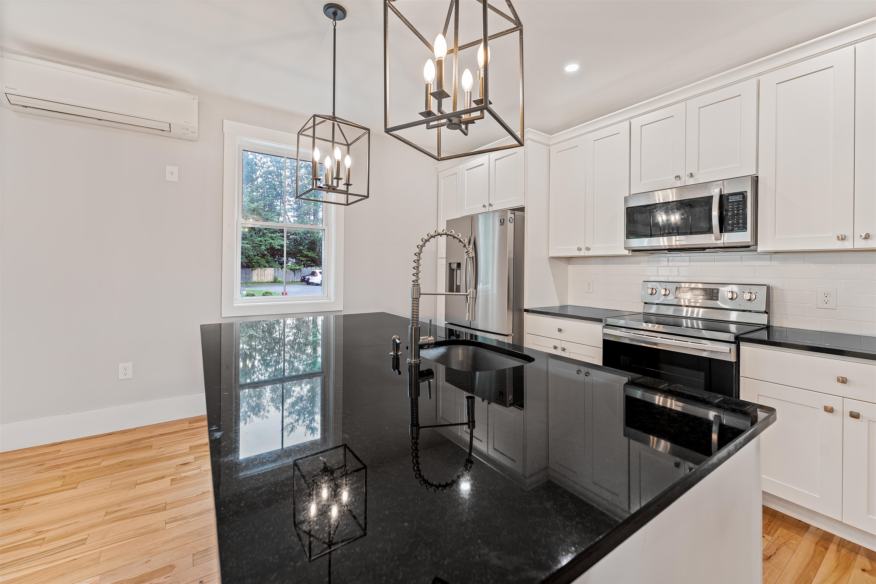 148 Mast Road