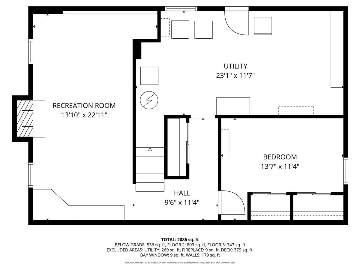 Manchester, New Hampshire 03104, United States, 3 Bedrooms Bedrooms, ,2 BathroomsBathrooms,Residential,Active,229982