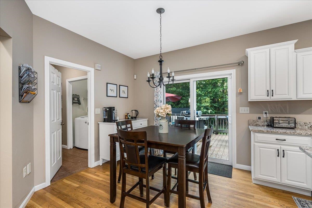 Merrimack, New Hampshire 03054, United States, 5 Bedrooms Bedrooms, ,4 BathroomsBathrooms,Residential,Active,178224