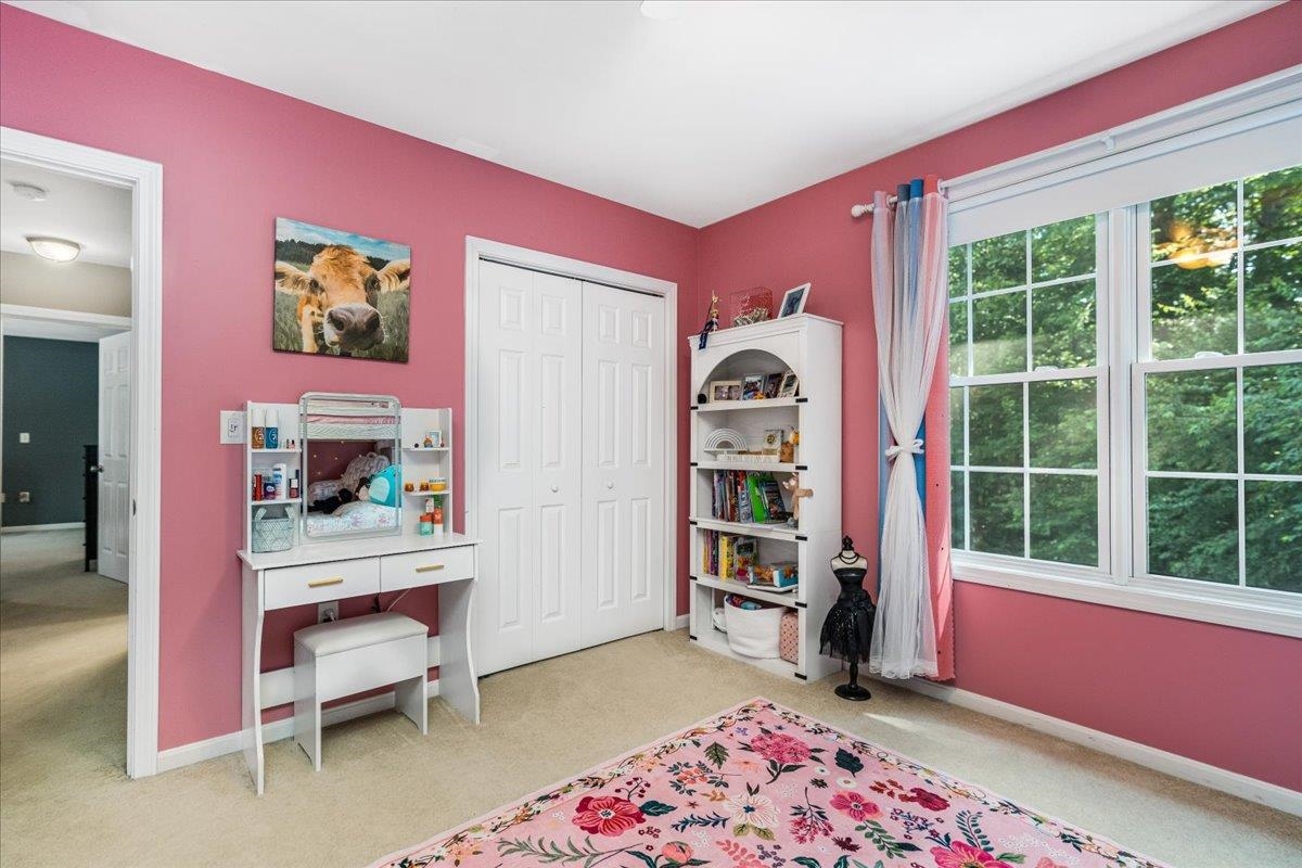 Merrimack, New Hampshire 03054, United States, 5 Bedrooms Bedrooms, ,4 BathroomsBathrooms,Residential,Active,178224