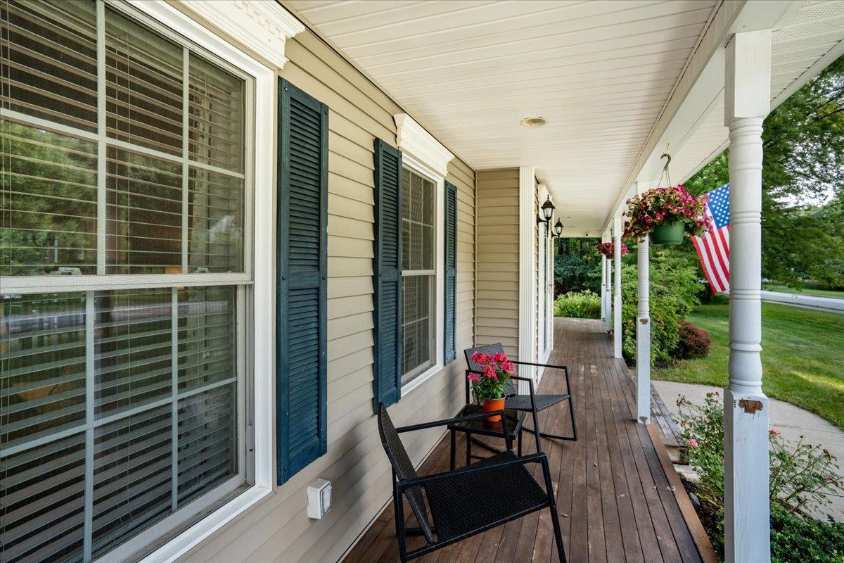 8 Jessica Drive