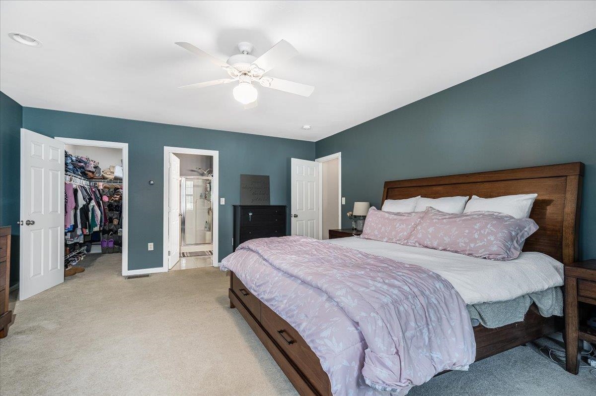 Merrimack, New Hampshire 03054, United States, 5 Bedrooms Bedrooms, ,4 BathroomsBathrooms,Residential,Active,178224