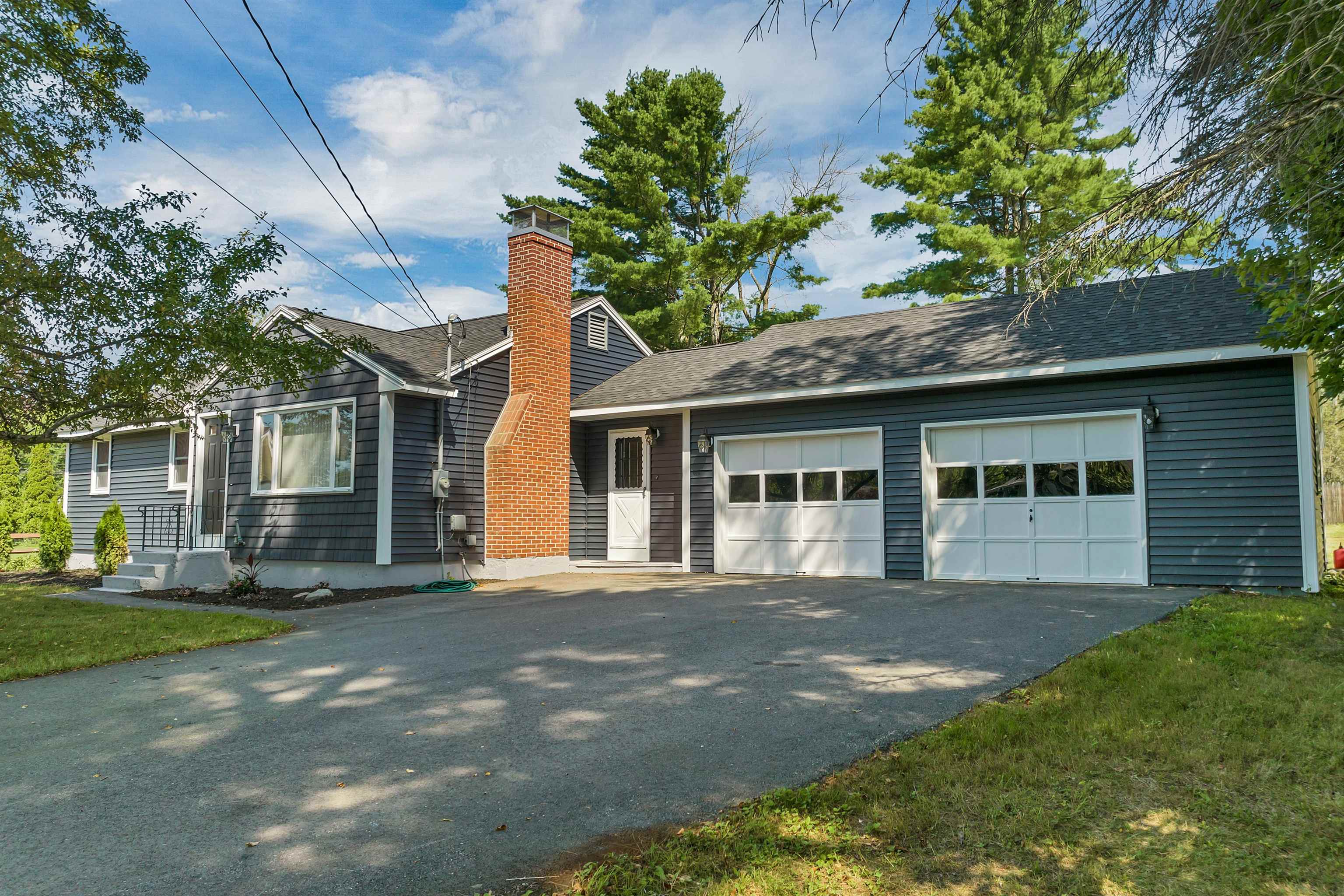 Laconia, New Hampshire 03246, United States, 3 Bedrooms Bedrooms, ,1 BathroomBathrooms,Residential,Pending,182767