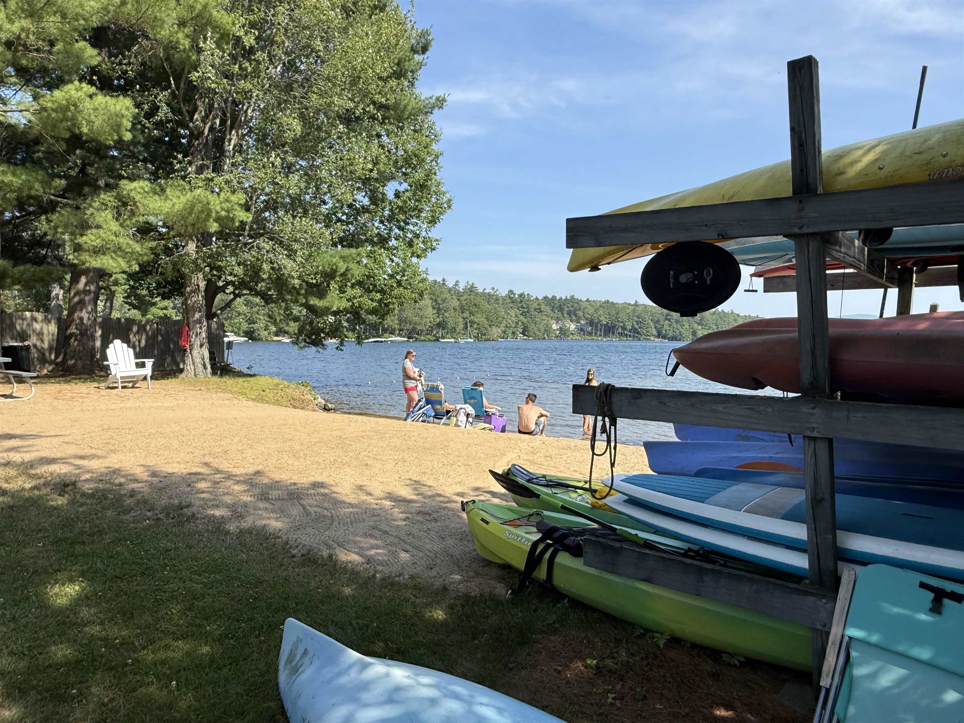 Laconia, New Hampshire 03246, United States, 3 Bedrooms Bedrooms, ,1 BathroomBathrooms,Residential,Pending,182767