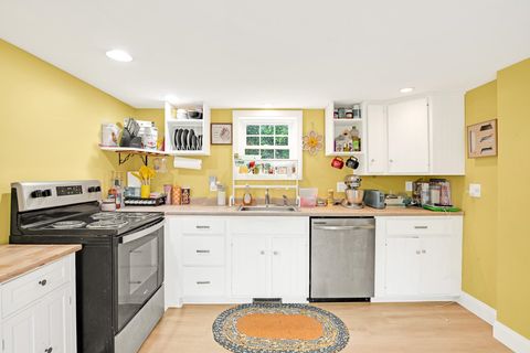 191 Main Street Alton NH 03809