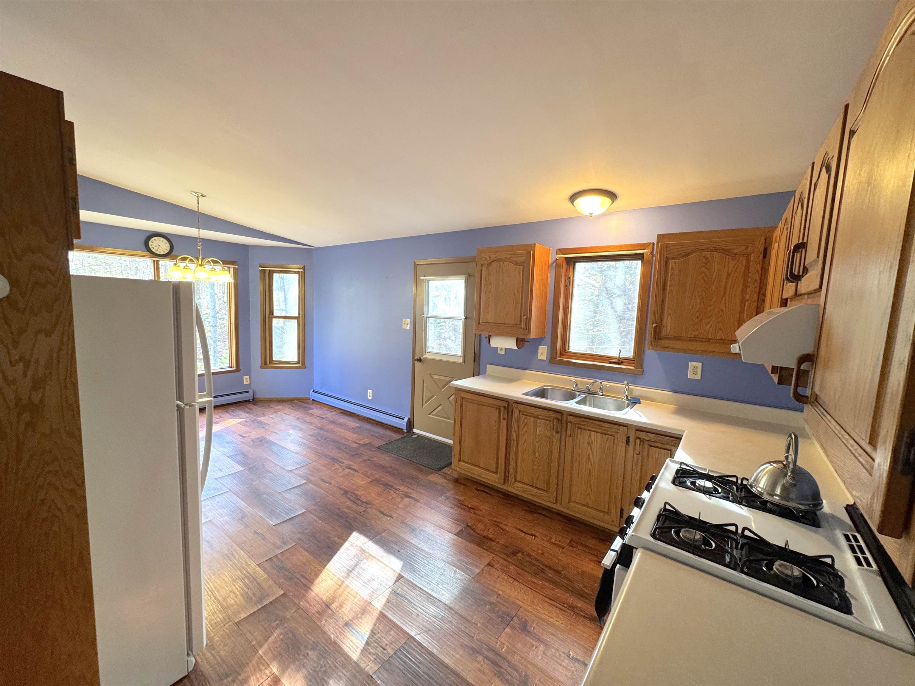 3685 Main Street