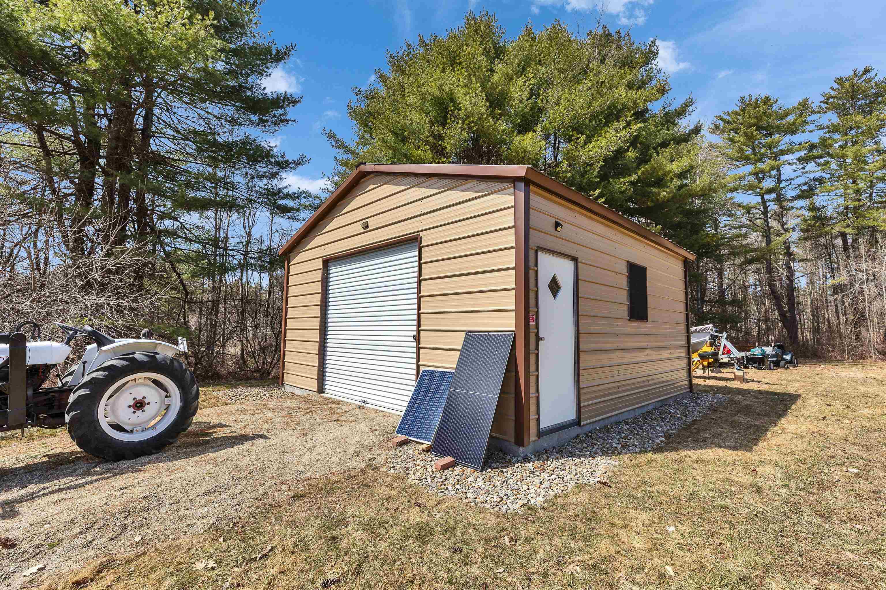 Bennington, New Hampshire 03442, United States, 3 Bedrooms Bedrooms, ,3 BathroomsBathrooms,Residential,Active,100830