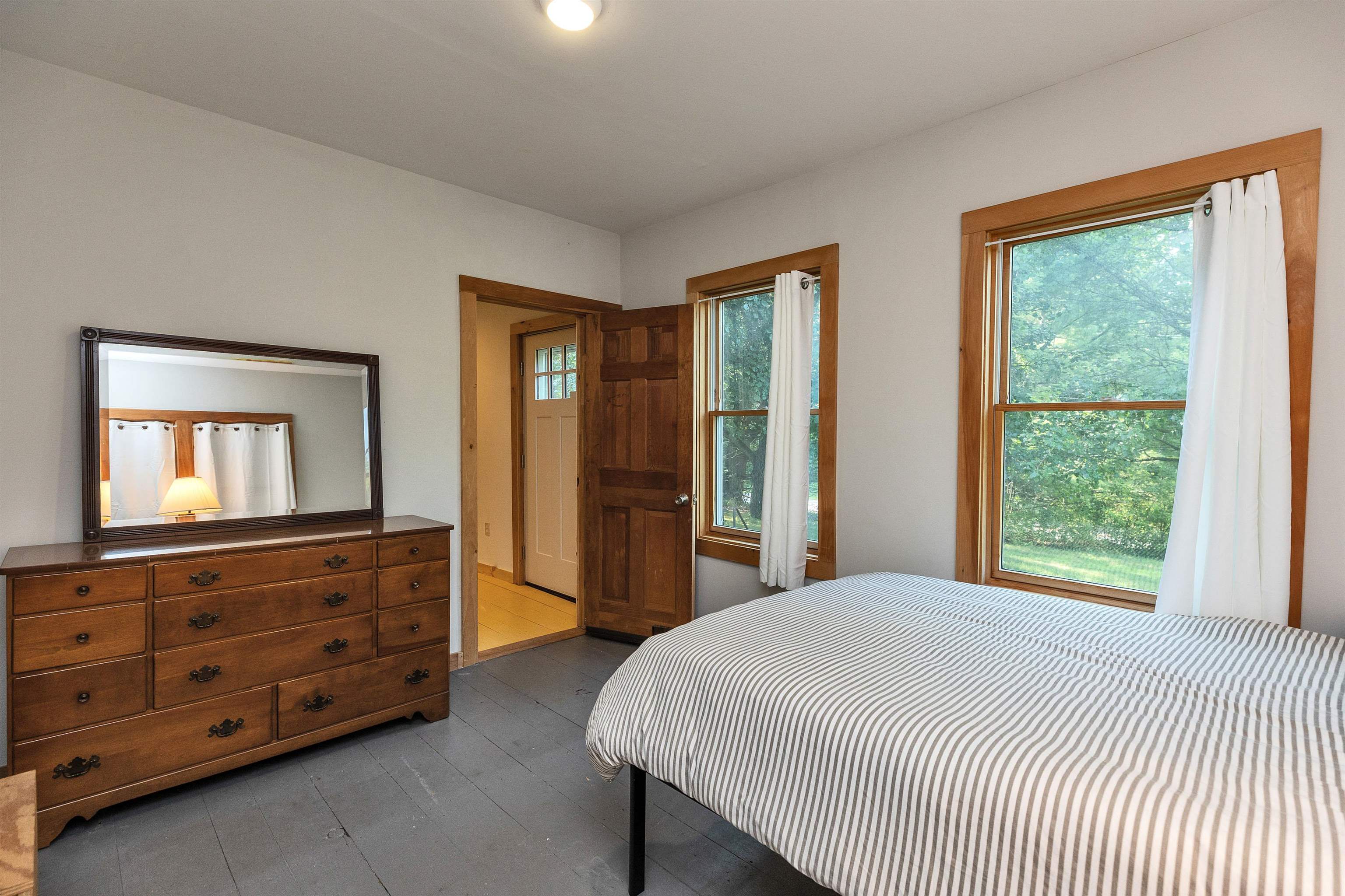 Bennington, New Hampshire 03442, United States, 3 Bedrooms Bedrooms, ,3 BathroomsBathrooms,Residential,Active,100830