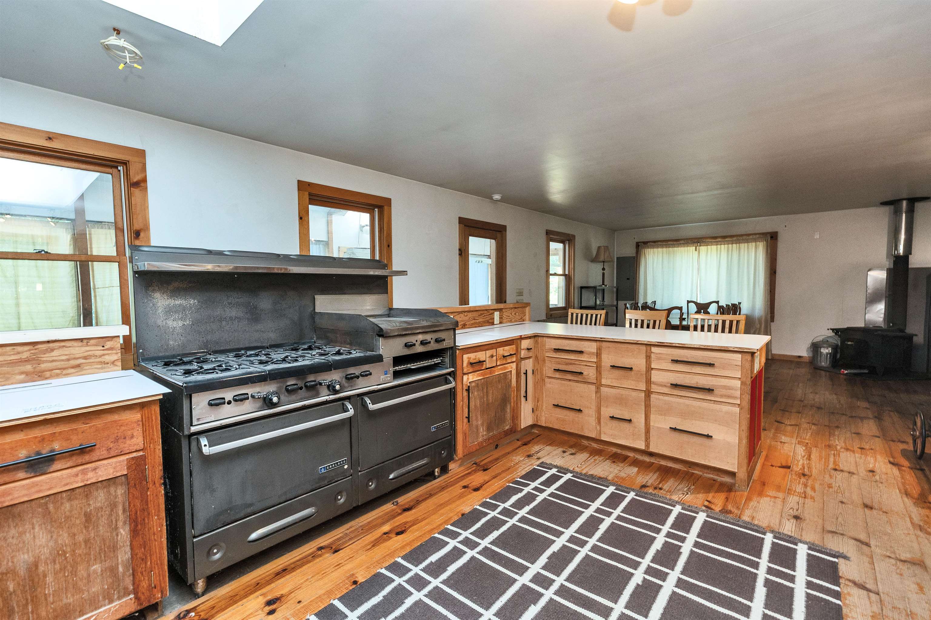 Bennington, New Hampshire 03442, United States, 3 Bedrooms Bedrooms, ,3 BathroomsBathrooms,Residential,Active,100830