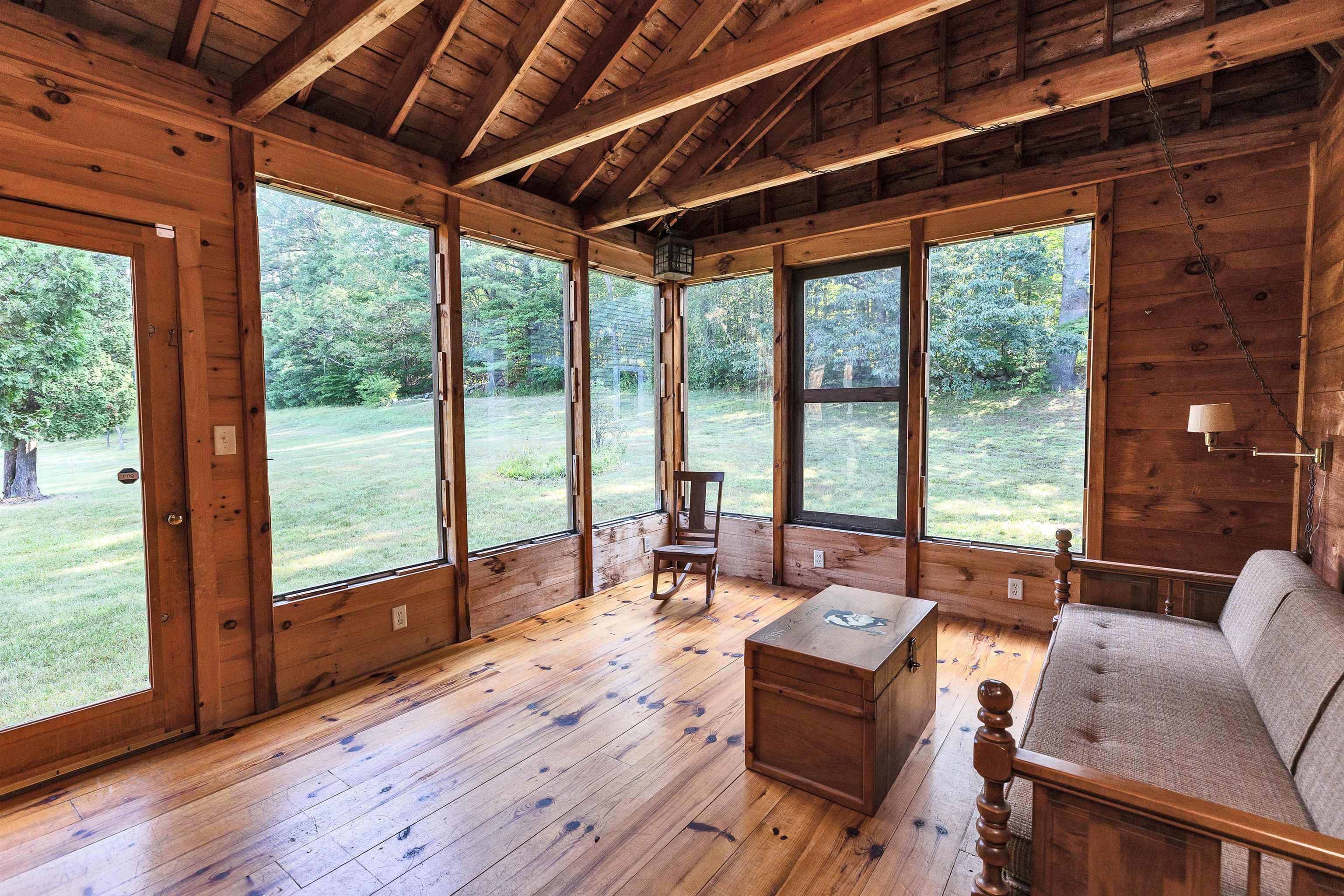 Bennington, New Hampshire 03442, United States, 3 Bedrooms Bedrooms, ,3 BathroomsBathrooms,Residential,Active,100830