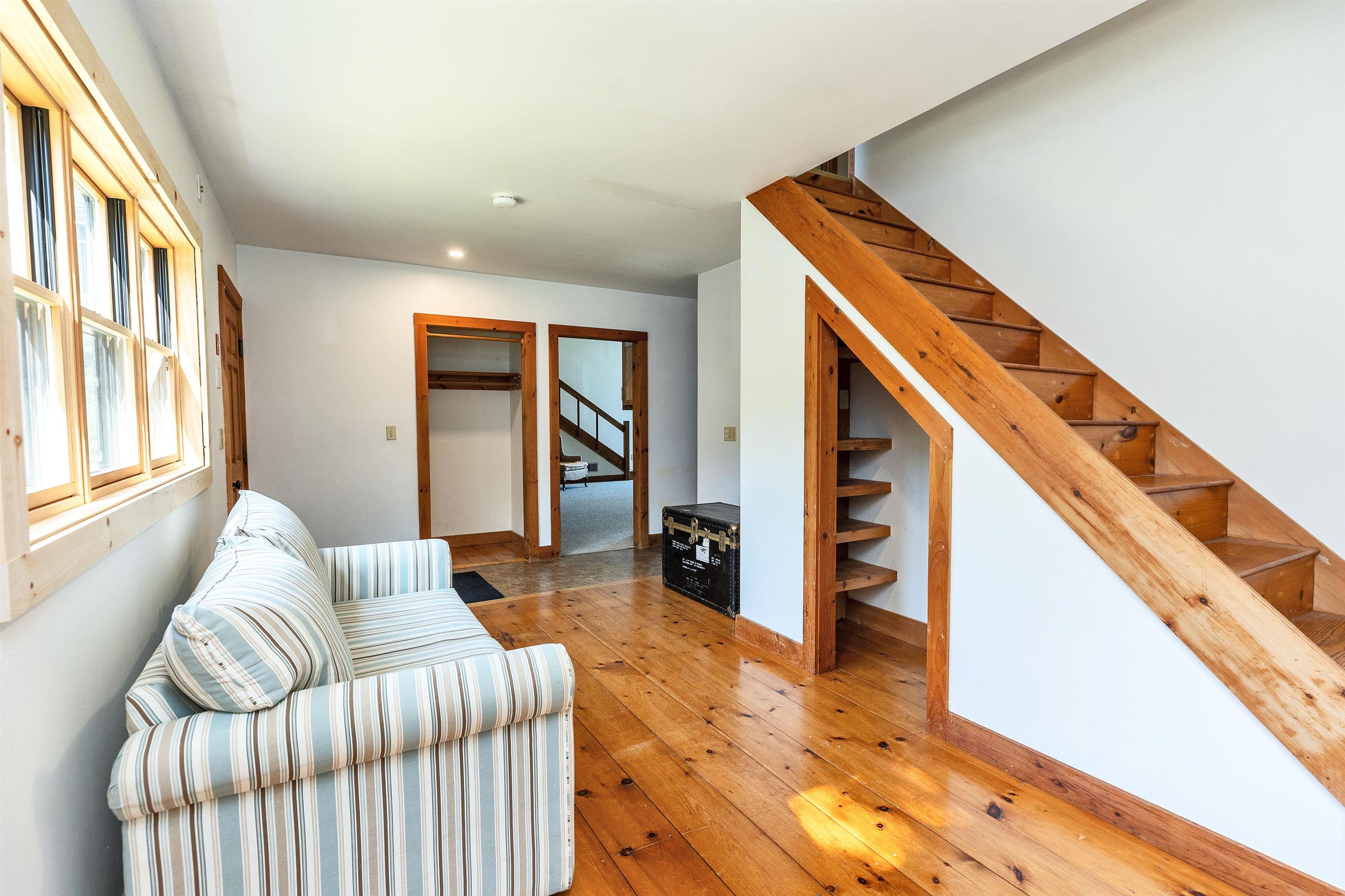 Bennington, New Hampshire 03442, United States, 3 Bedrooms Bedrooms, ,3 BathroomsBathrooms,Residential,Active,100830