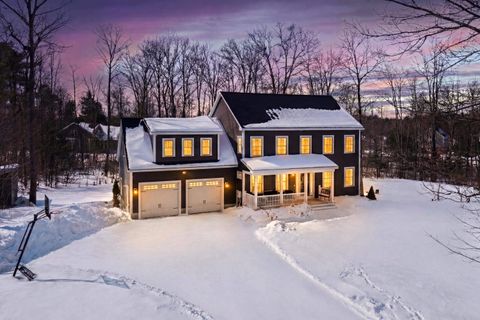 Photo of 107 Village Place Drive, Barrington, NH 03825 (MLS # 5078332)