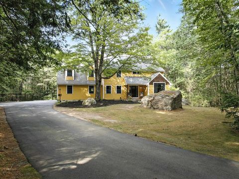 11 Cedar Drive New Boston NH 03070