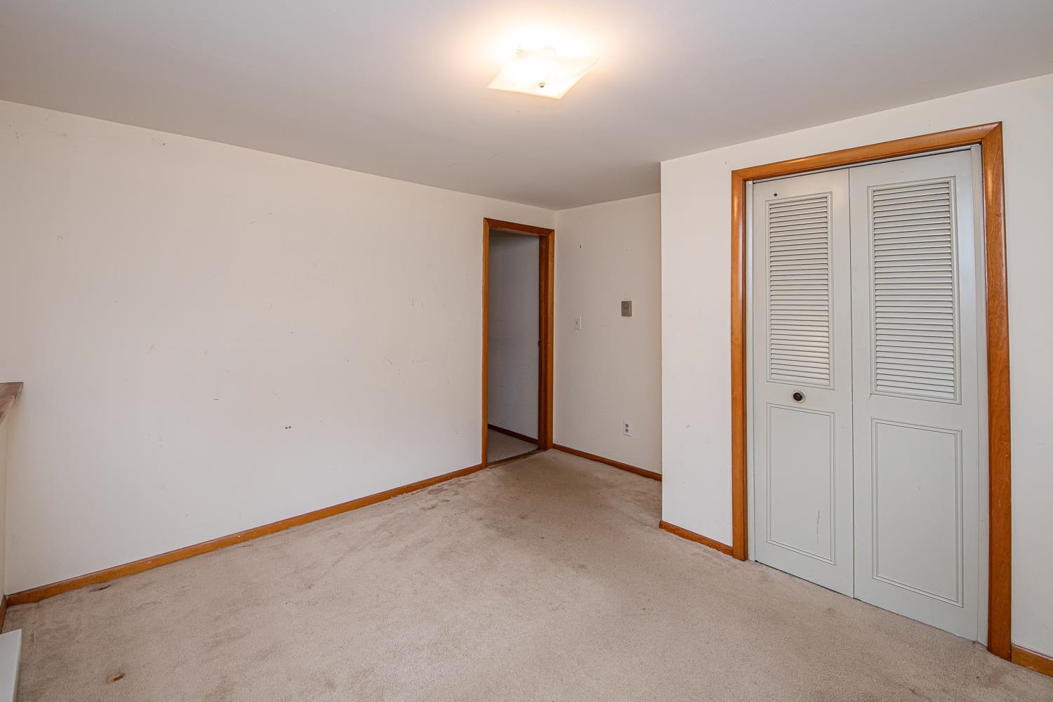 Hudson, New Hampshire 03051, United States, 3 Bedrooms Bedrooms, ,1 BathroomBathrooms,Residential,Pending,151407