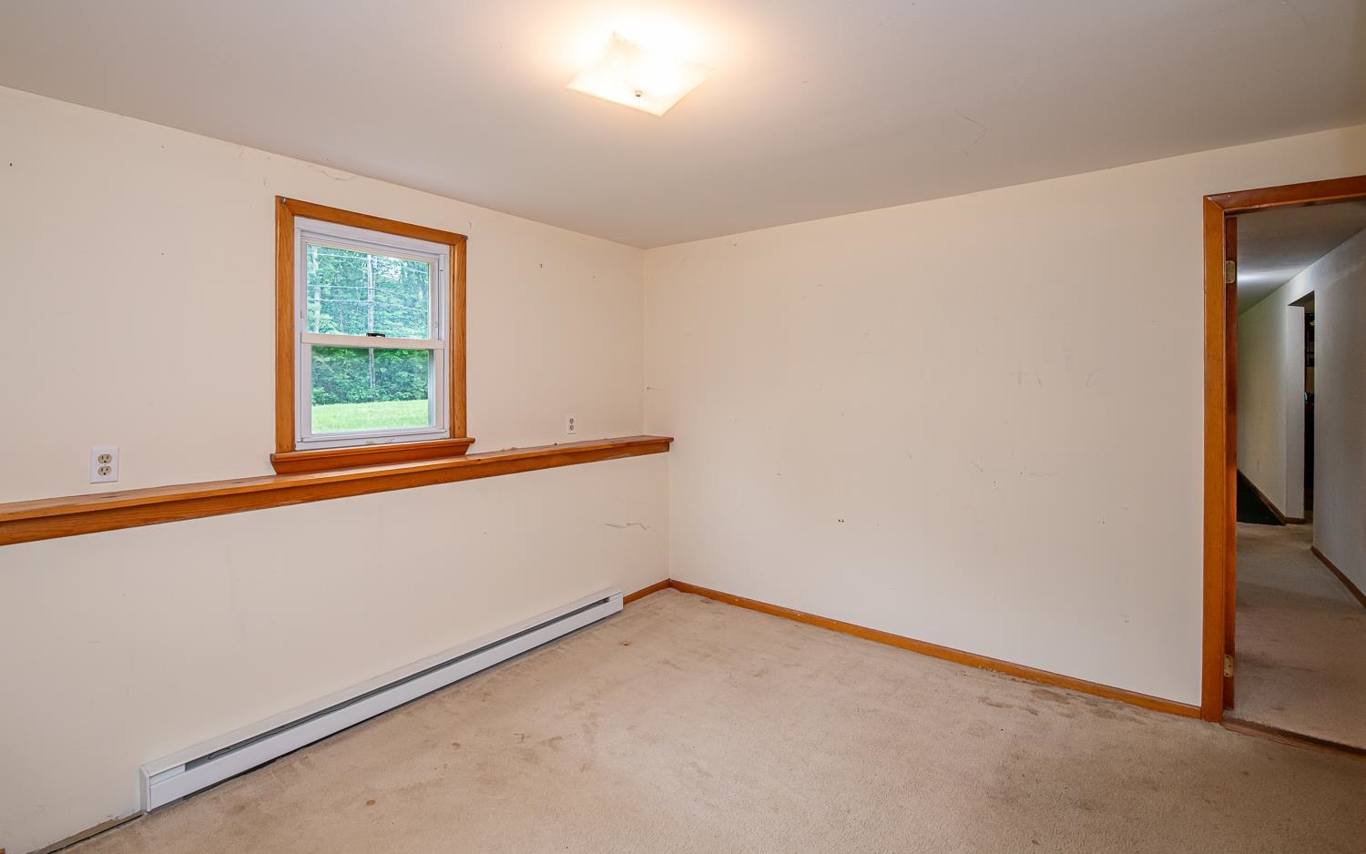 Hudson, New Hampshire 03051, United States, 3 Bedrooms Bedrooms, ,1 BathroomBathrooms,Residential,Pending,151407