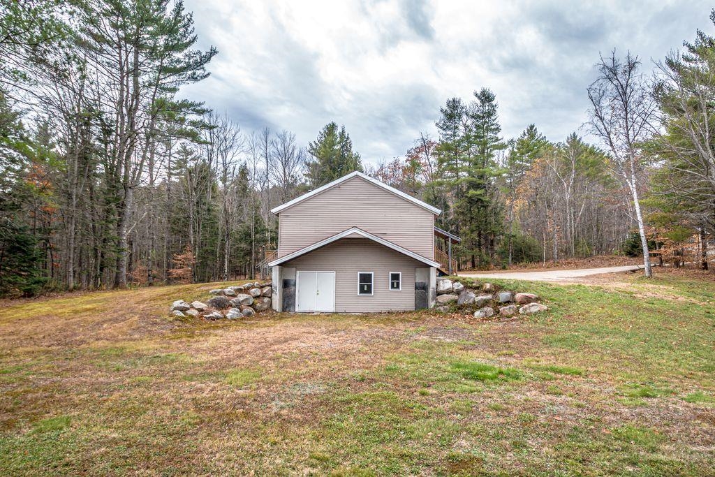 1097 Green Hill Road