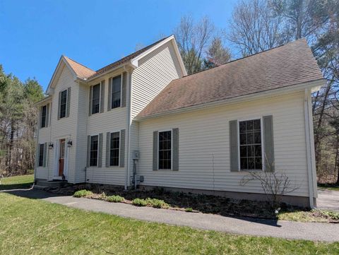 4 Sheridan Drive Londonderry NH 03053