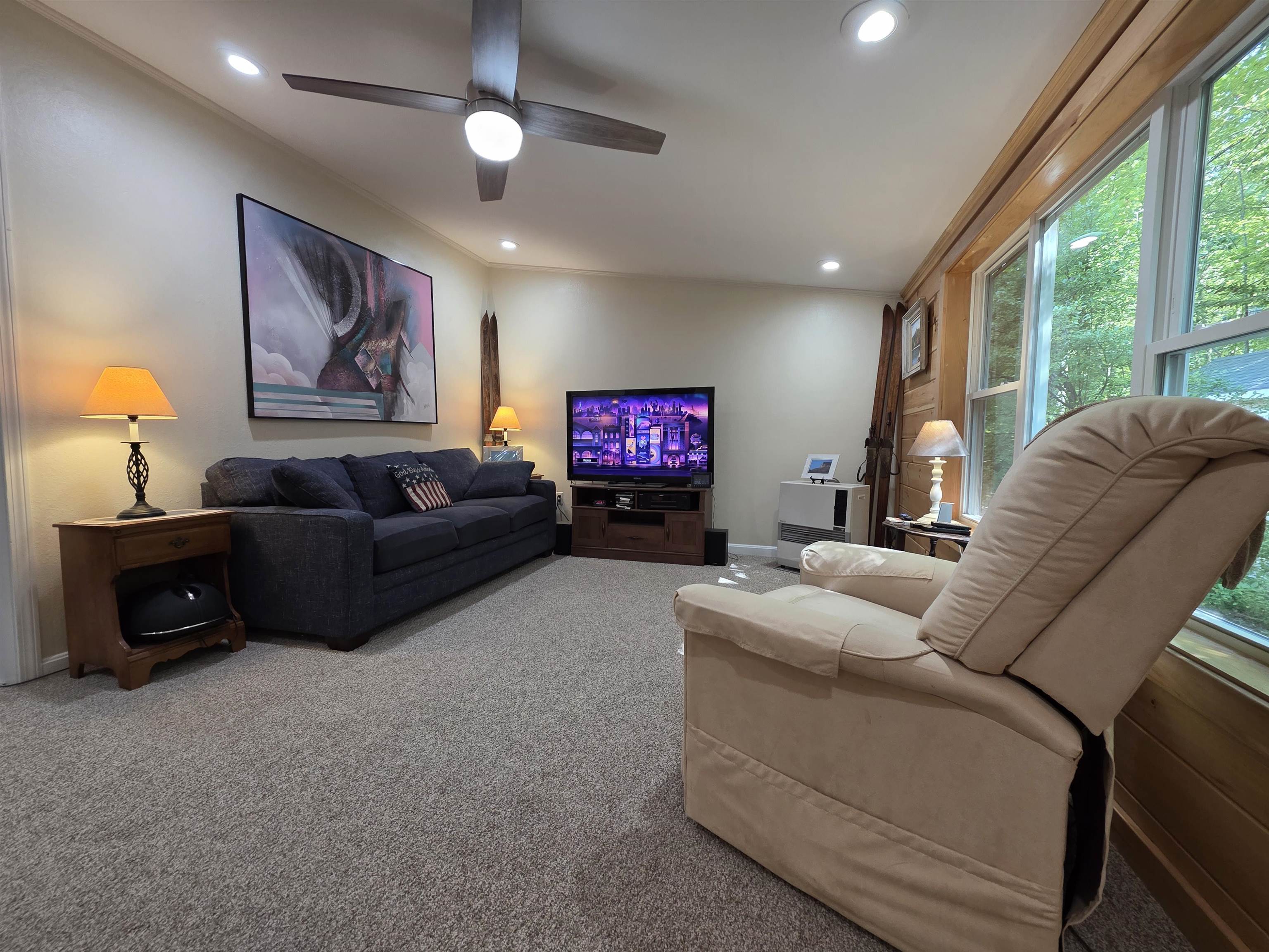 Madison, New Hampshire 03849, United States, 3 Bedrooms Bedrooms, ,2 BathroomsBathrooms,Residential,Active,211939