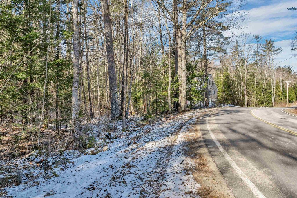 Photo of 0 States Landing Road, Moultonborough, NH 03254 (MLS # 5036165)