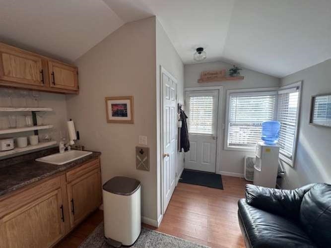 277 Weirs Boulevard 6