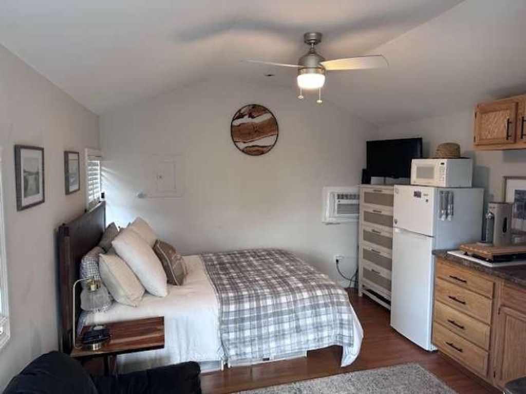 Photo of 277 Weirs Boulevard #6, Laconia, NH 03246 (MLS # 5069173)