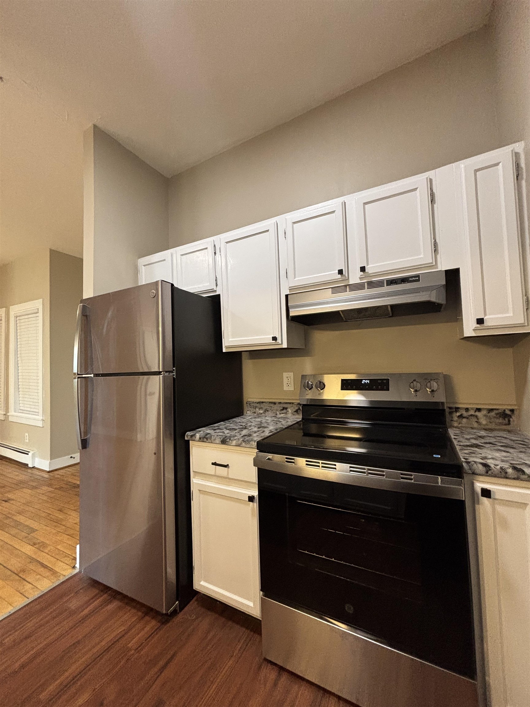 408 central Street 6