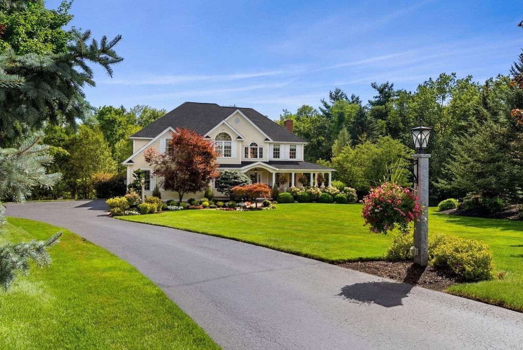 Photo of 27 McAfee Farm Road, Bedford, NH 03110 (MLS # 5082359)