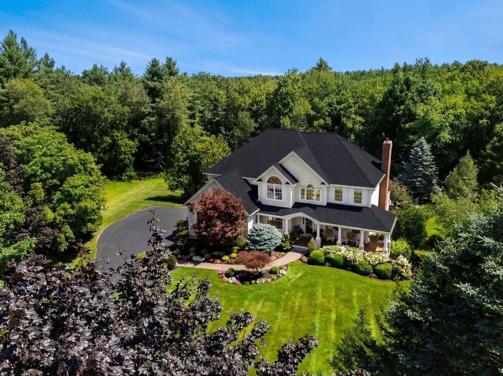 Photo of 27 McAfee Farm Road, Bedford, NH 03110 (MLS # 5082359)