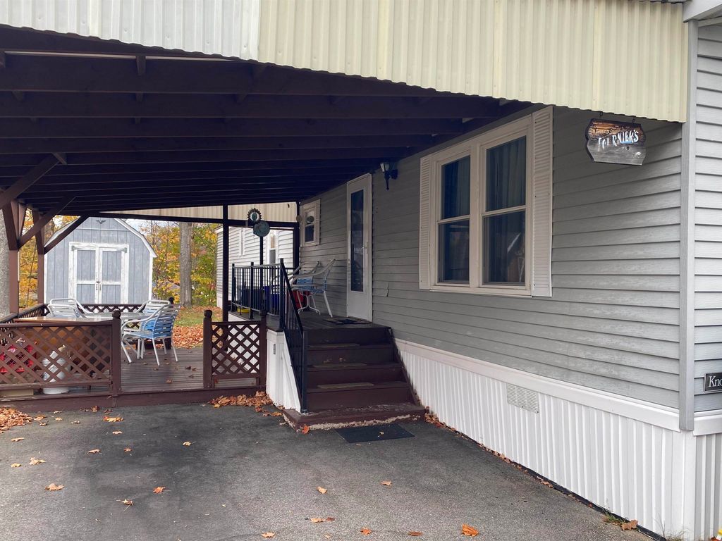 Photo of 9 Paradise Street, Gorham, NH 03581 (MLS # 5065956)