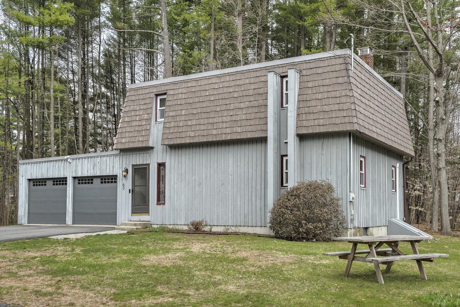 63 Robbins Road