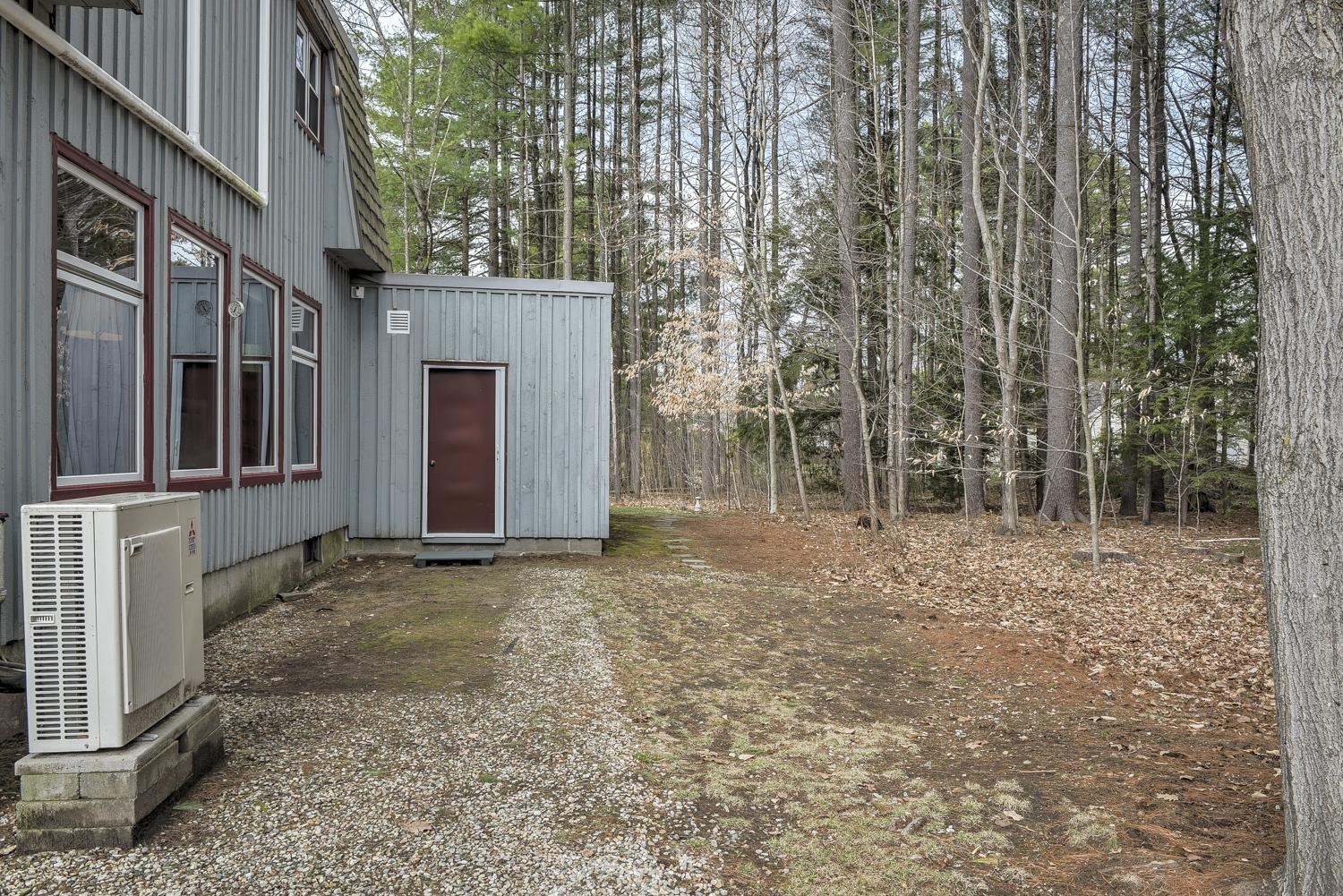 63 Robbins Road