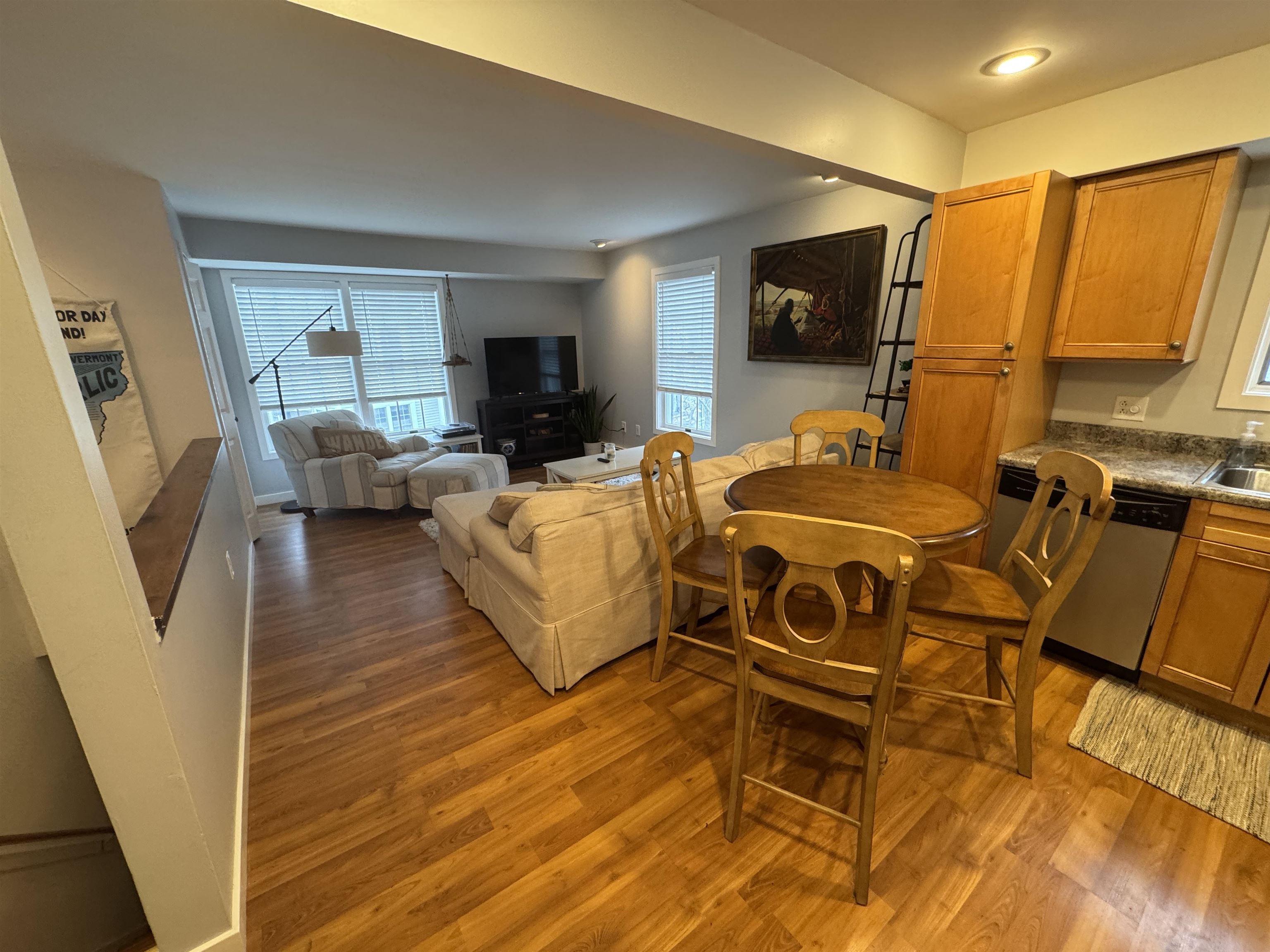 432 South Street B-2