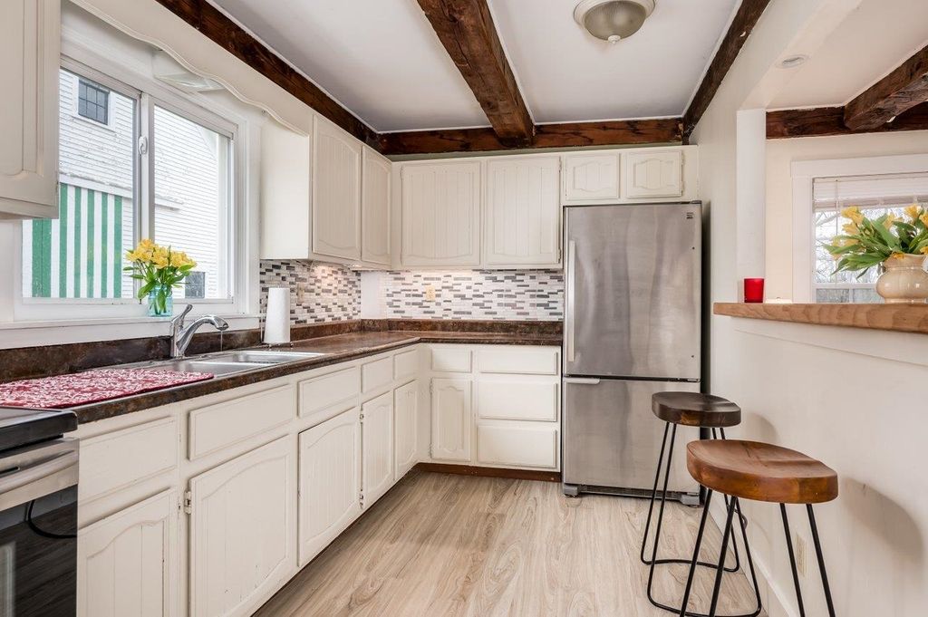 Photo of 5 McDaniel Road, Nottingham, NH 03290 (MLS # 5064492)