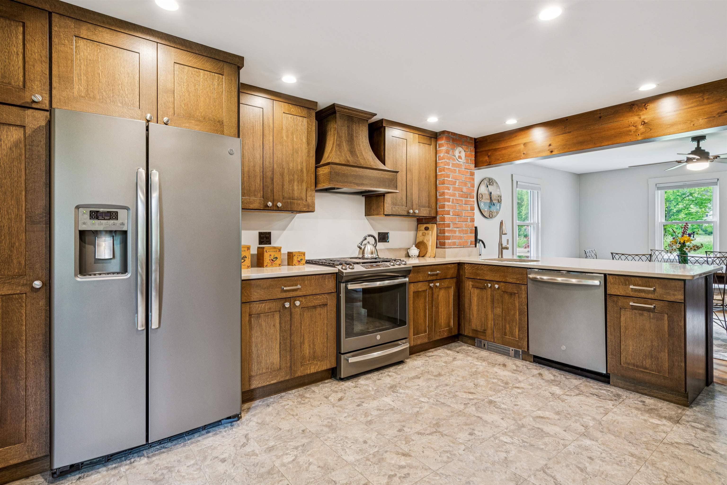 1613 West Woodstock Road