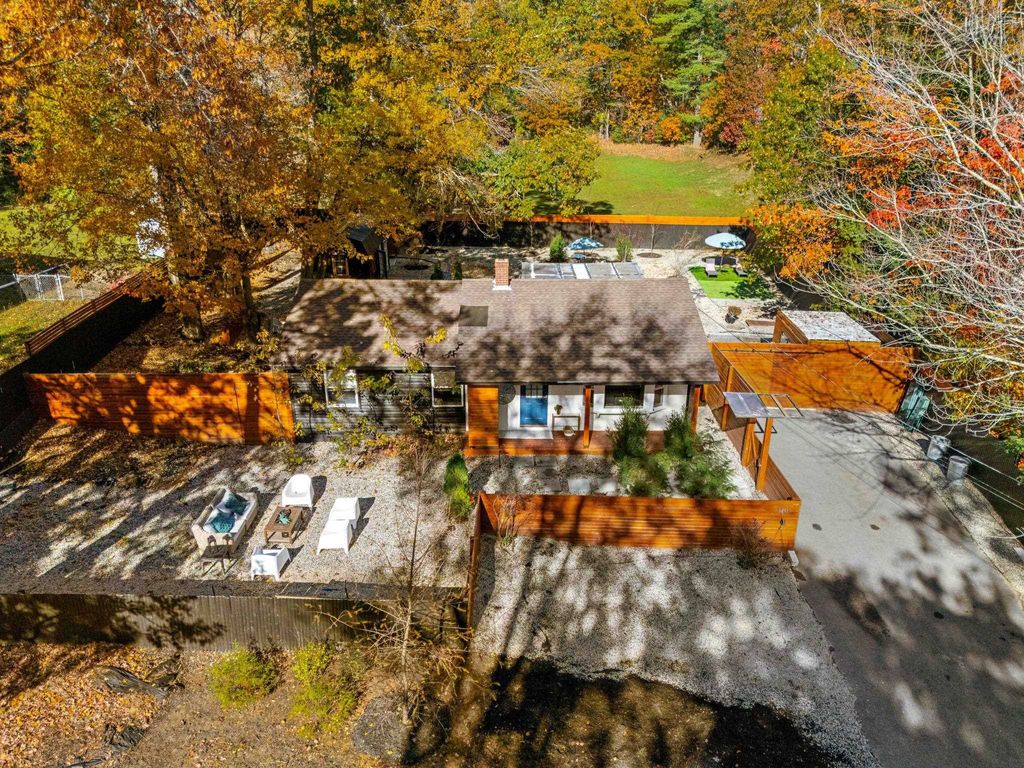 Photo of 159 W High Street, Somersworth, NH 03878 (MLS # 5066883)