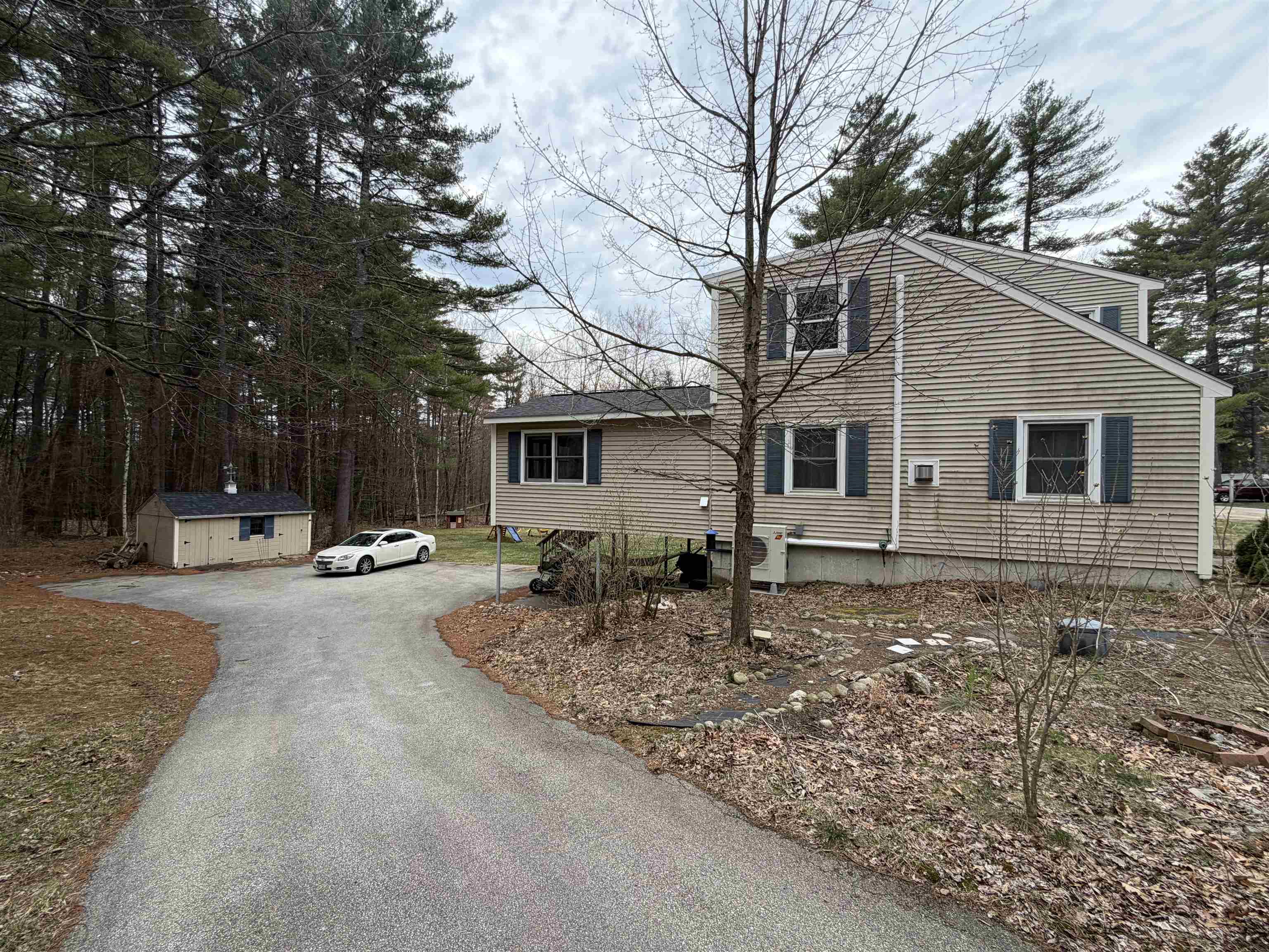 27A Flint Pond Drive