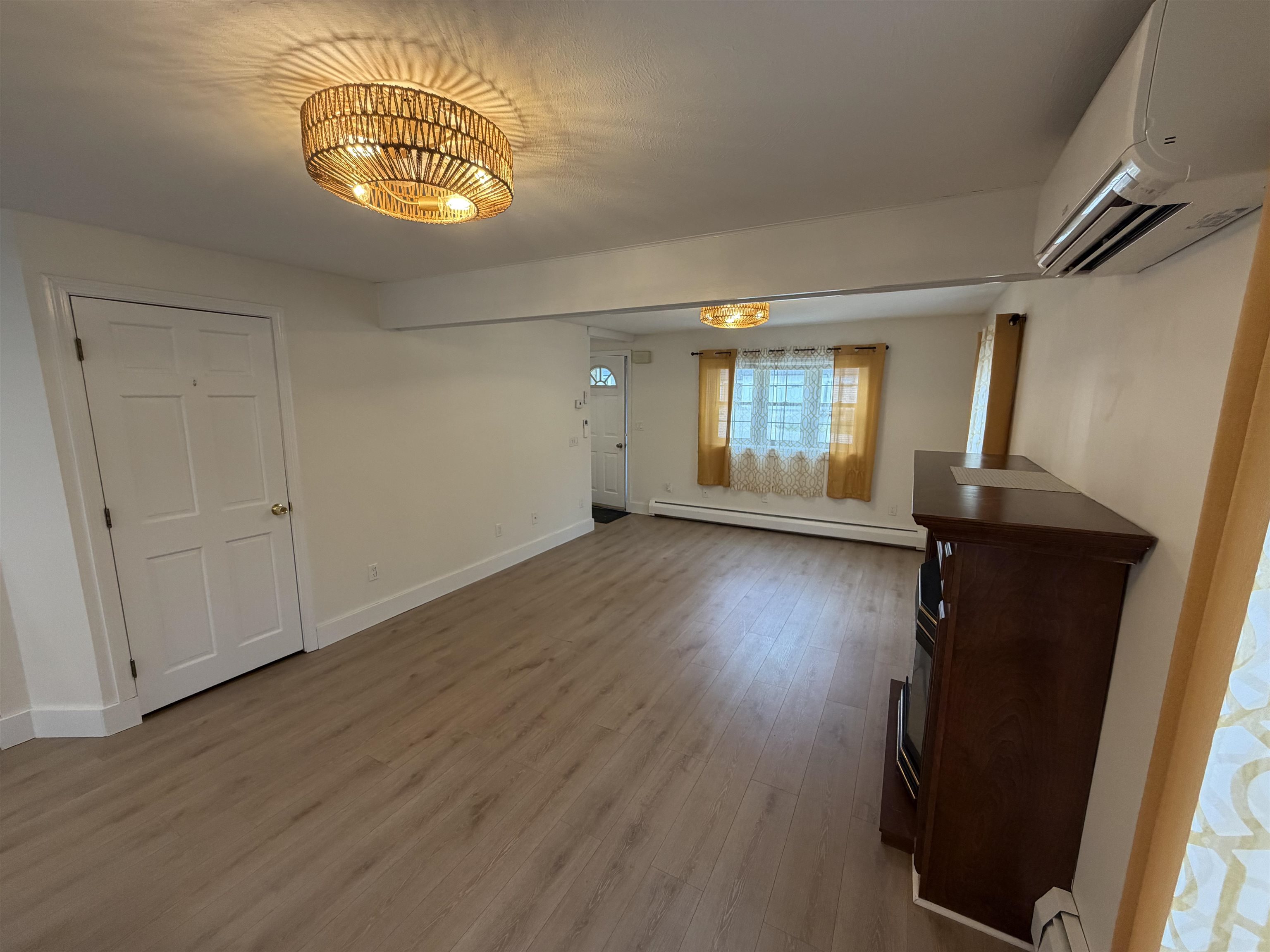 27A Flint Pond Drive