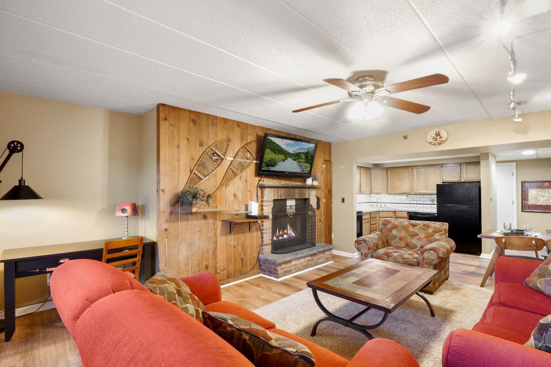 137 East Mountain Road IID02