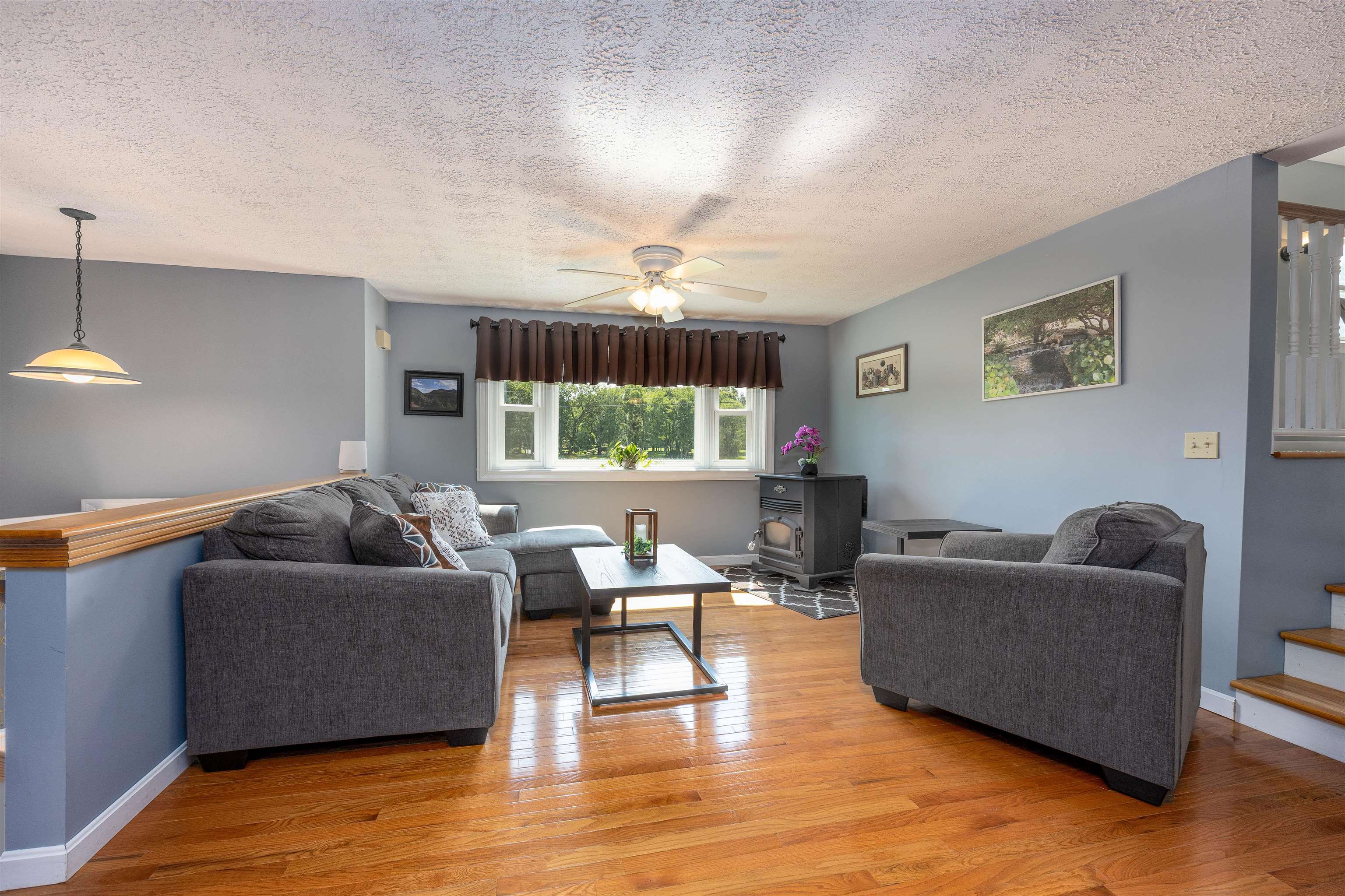 Litchfield, New Hampshire 03052, United States, 3 Bedrooms Bedrooms, ,2 BathroomsBathrooms,Residential,Active,188052