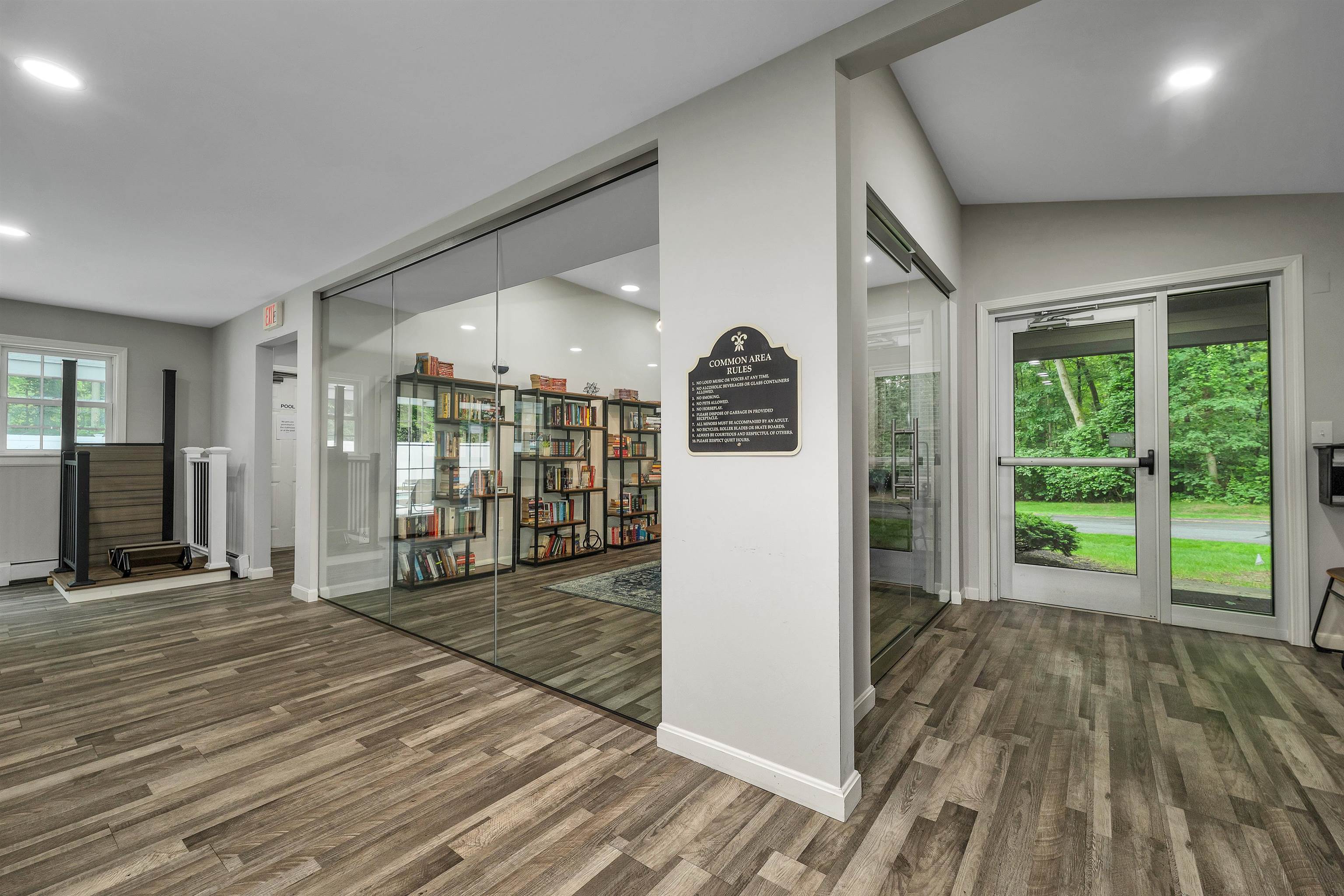 Concord, New Hampshire 03301, United States, 2 Bedrooms Bedrooms, ,2 BathroomsBathrooms,Residential,Pending,151287