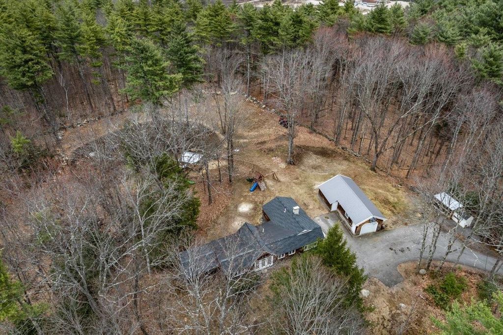 Photo of 341 Flanders Road, Henniker, NH 03242 (MLS # 5082881)