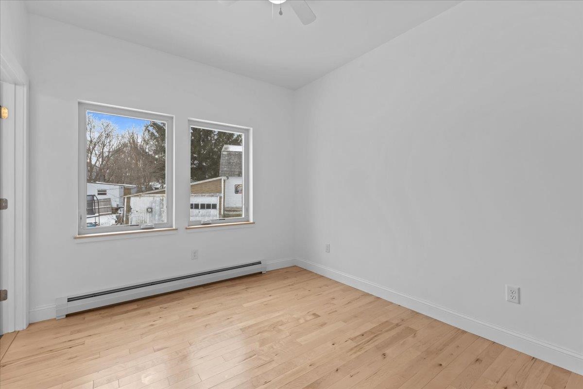 Vergennes, Vermont 05491, United States, 3 Bedrooms Bedrooms, ,2 BathroomsBathrooms,Residential,Active,44870