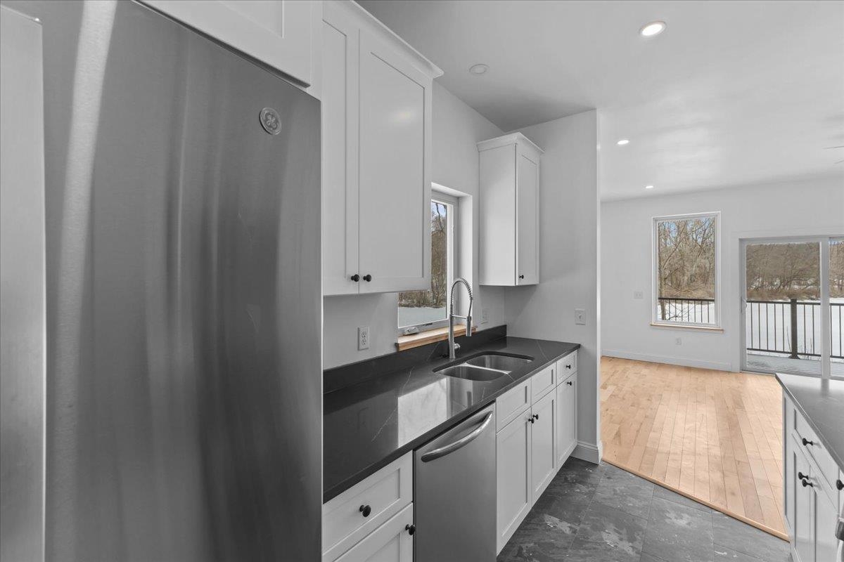 Vergennes, Vermont 05491, United States, 3 Bedrooms Bedrooms, ,2 BathroomsBathrooms,Residential,Active,44870